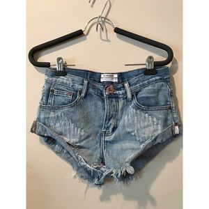 One Teaspoon “Bandits” shorts